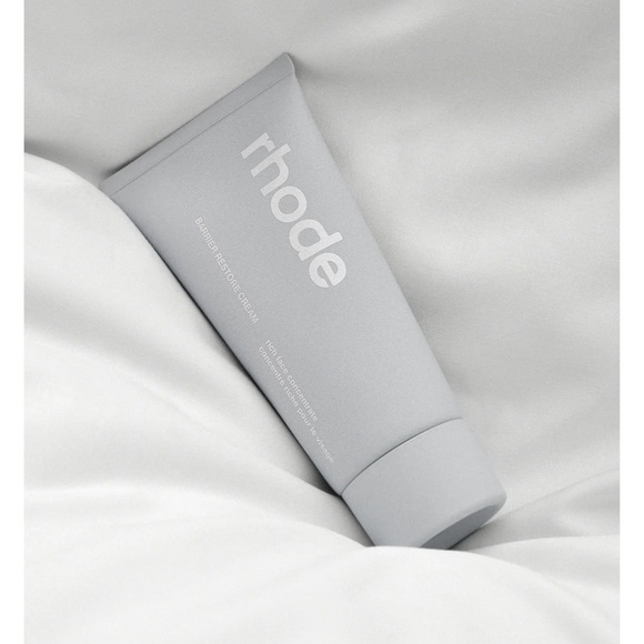 RHODE Other - RHODE barrier restore Cream COMFORTING DAILY MOISTURIZER 1.7oz